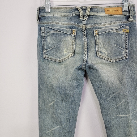 Divine Rights of Denim Lust Low Rise Classic Skinny Distressed Size 26 - Picture 12 of 16